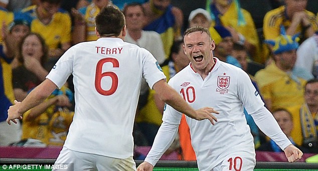 Rooney trở lại và Anh có cảm hứng chiến thắng.